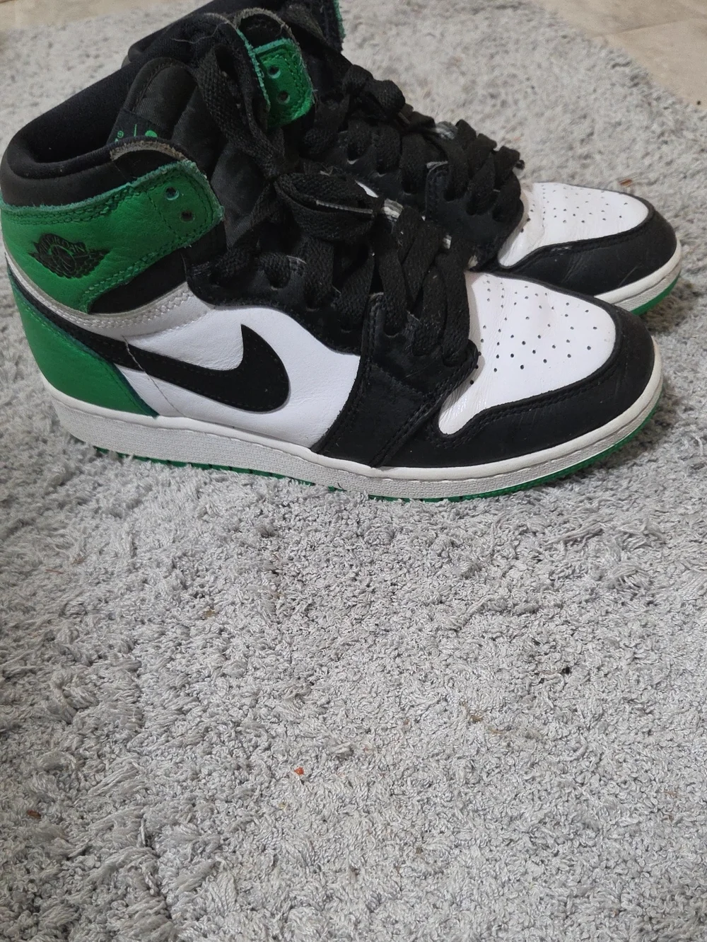 Nike Kids' High-Top Sneakers in Black, White, Green